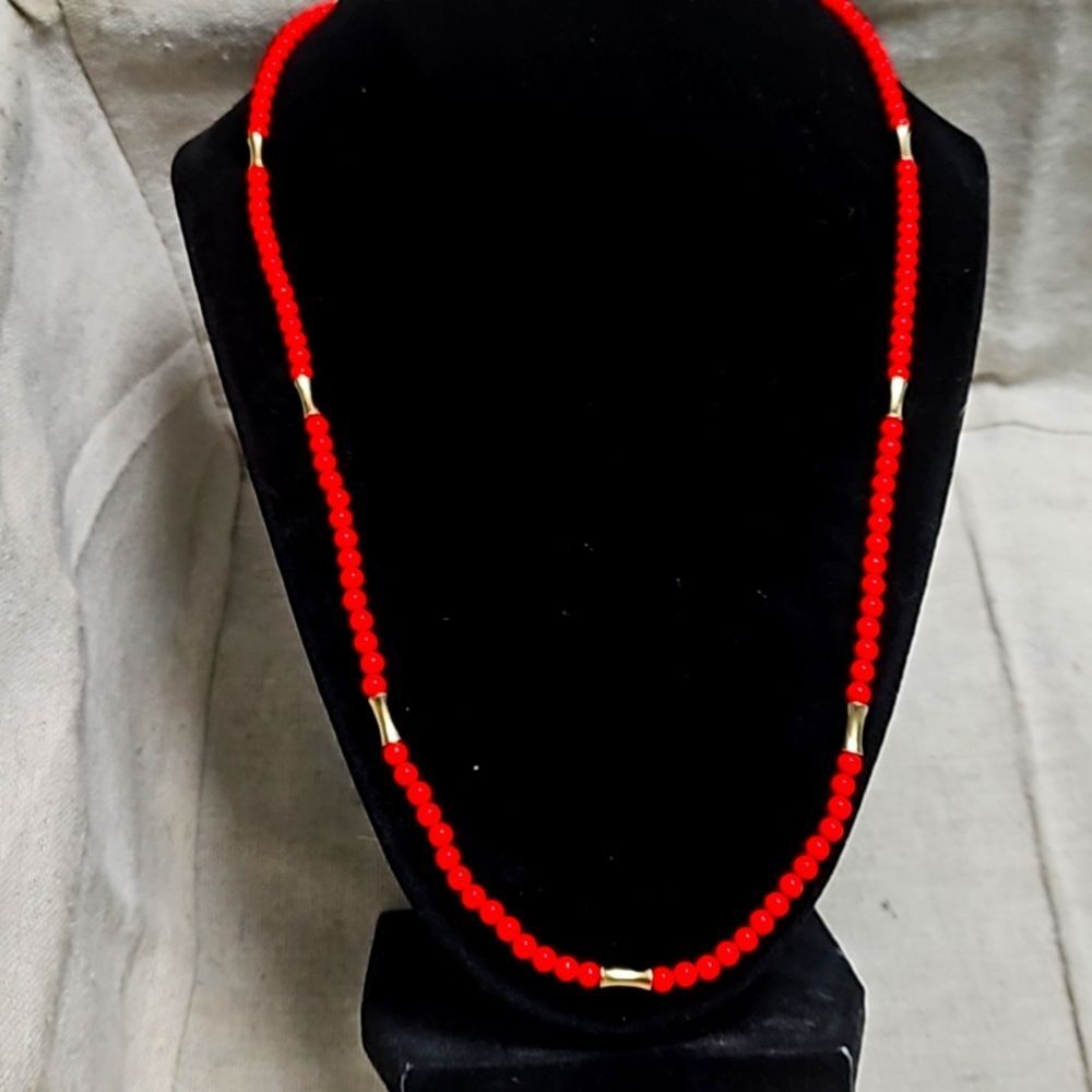 Vintage Trifari Red Gold Faux Coral Dainty Strand Retro 70s Necklace